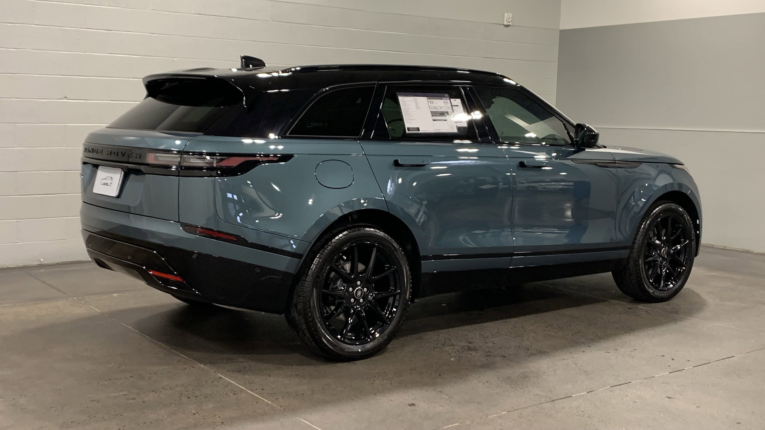 land rover range rover velar 2026 SALYL2EXXTA819052 image land rover range rover velar 2026 SALYL2EXXTA819052 image